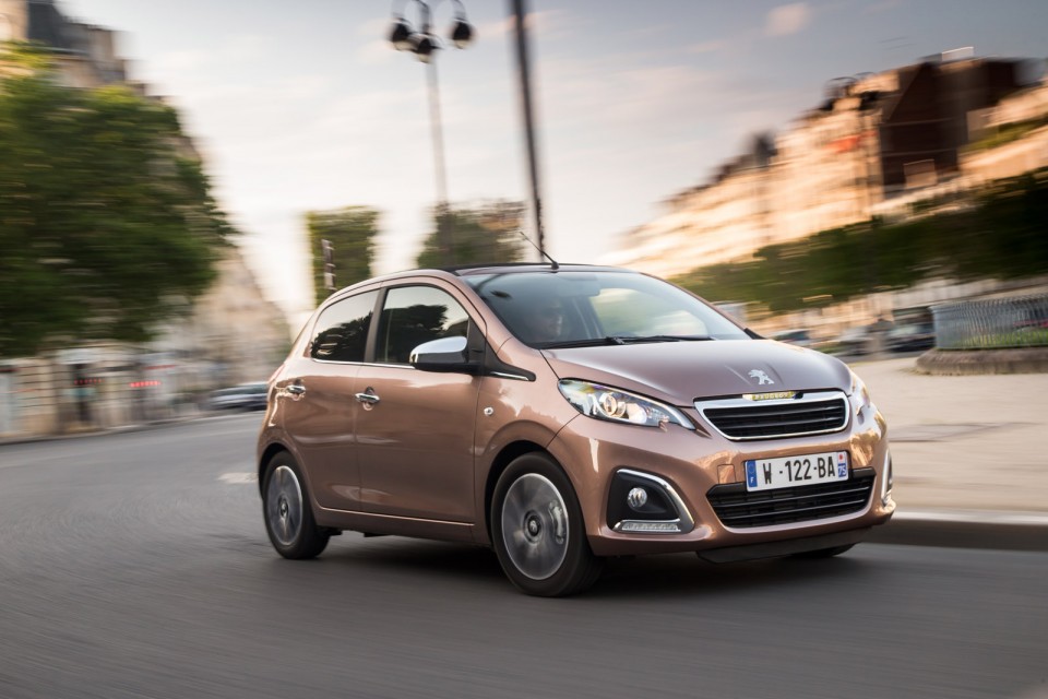 Photo dynamique Peugeot 108 Top ! Aïkinite
