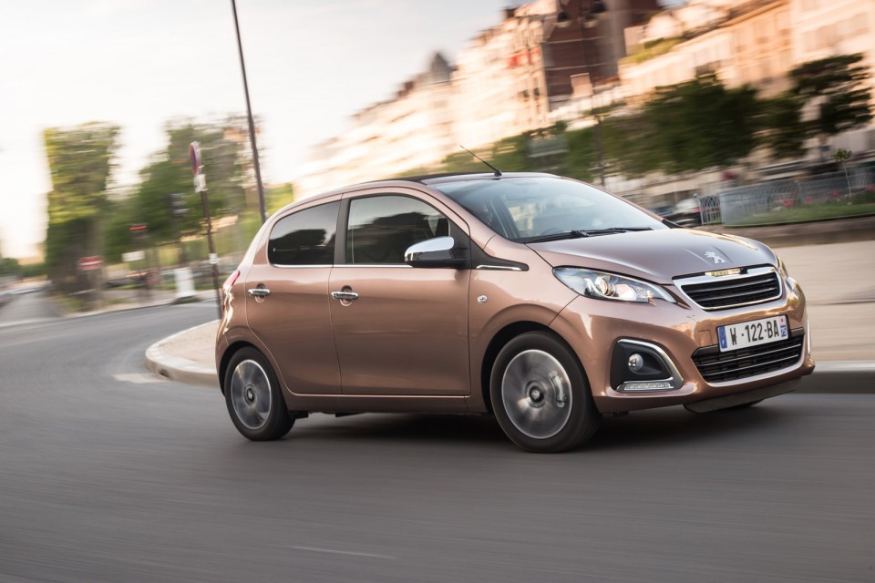Photo dynamique Peugeot 108 Top ! Aïkinite