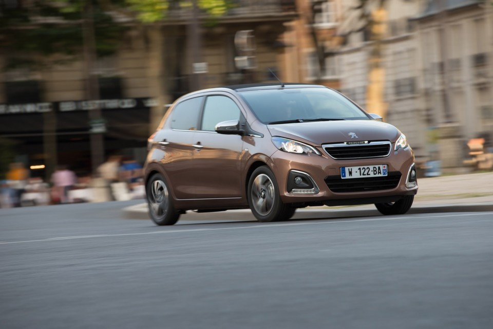 Photo dynamique Peugeot 108 Top ! Aïkinite