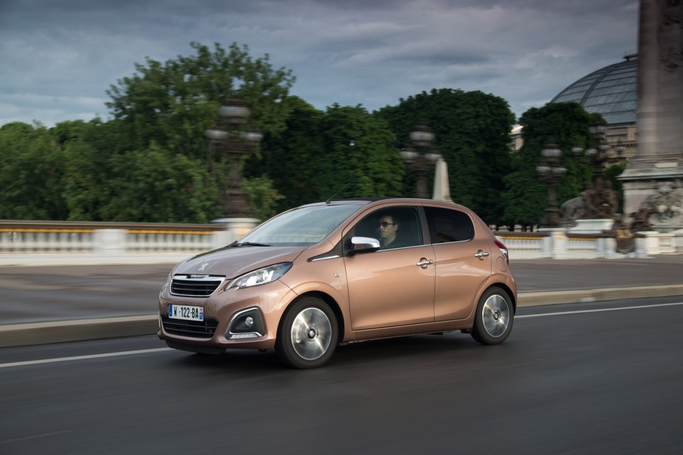 Photo dynamique Peugeot 108 Top ! Aïkinite