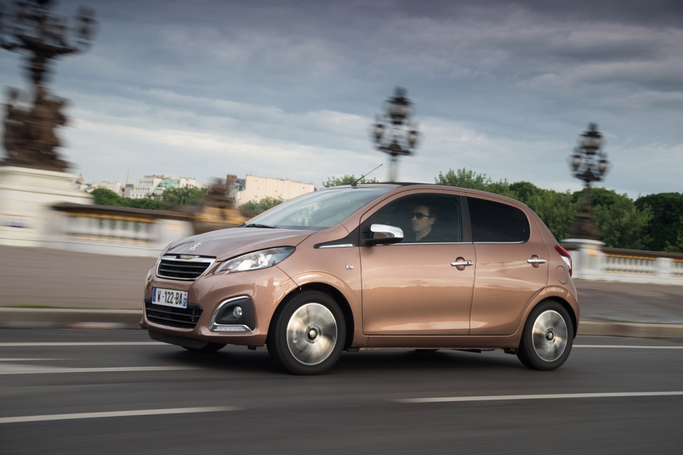Photo dynamique Peugeot 108 Top ! Aïkinite