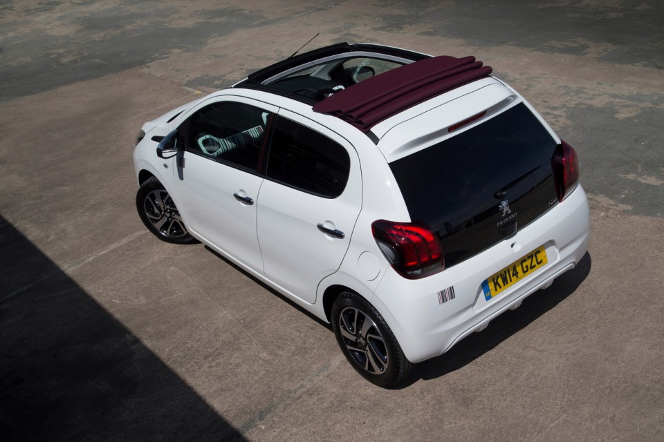 Photo Peugeot 108 Allure Top Blanc Lipizan (UK)