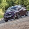 Photo dynamique Peugeot 108 Allure Red Purple (UK)