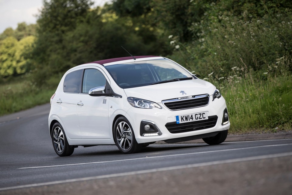 Photo Peugeot 108 Allure Top Blanc Lipizan (UK)