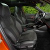 Photo officielle Peugeot 2008 II GT Orange Fusion - Essais press