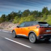 Photo officielle Peugeot 2008 II GT Orange Fusion - Essais press