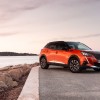 Photo officielle Peugeot 2008 II GT Orange Fusion - Essais press