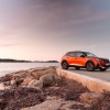 Photo officielle Peugeot 2008 II GT Orange Fusion - Essais press