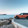 Photo officielle Peugeot 2008 II GT Orange Fusion - Essais press