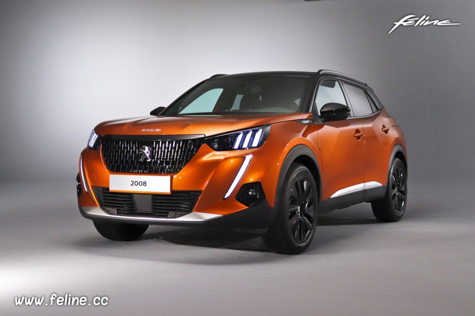 Photo 3/4 avant Peugeot 2008 II GT Orange Fusion (2019)