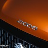 Photo sigle 2008 capot Peugeot 2008 II GT Orange Fusion (2019)