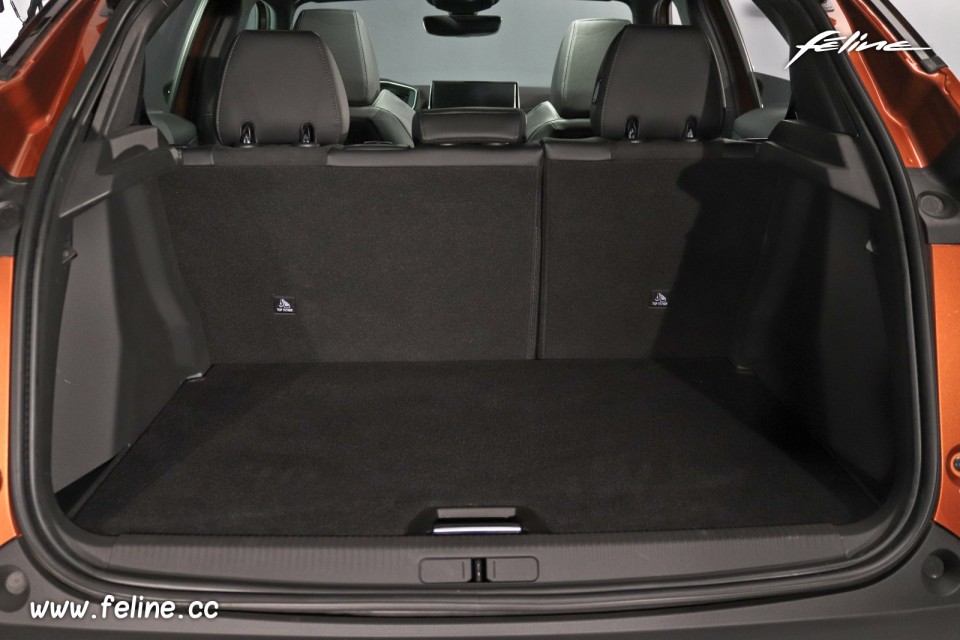 Photo coffre Peugeot 2008 II GT (2019)