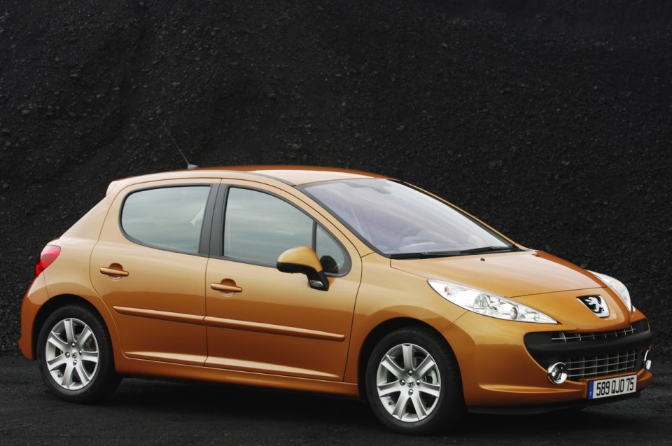 Photo 3/4 avant Peugeot 207 Sport Pack Orange Salamanque phase 1 (2006) - 1-002