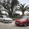 Photo 3/4 avant Peugeot 205 GTi et Peugeot 208 GTi I Rouge Rubi (2013) - 1-002