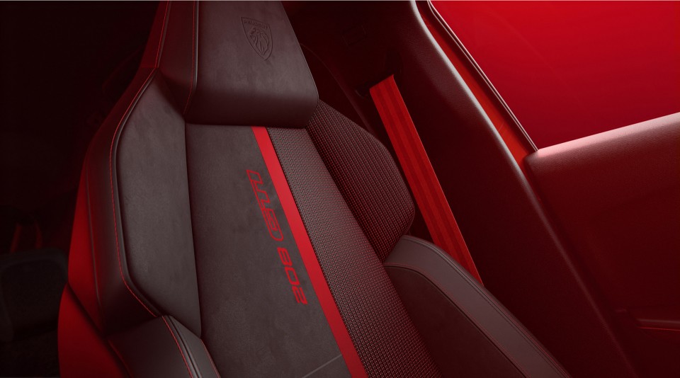 Photo habillage sièges baquet Peugeot e 208 GTi II (2025)