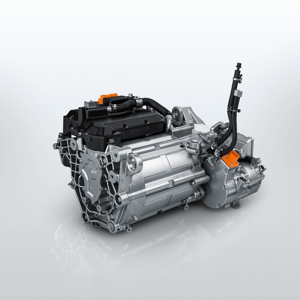 Photo moteur 100 kW (136 ch) Peugeot e208 II GT Electrique (201 Photos Peugeot Féline