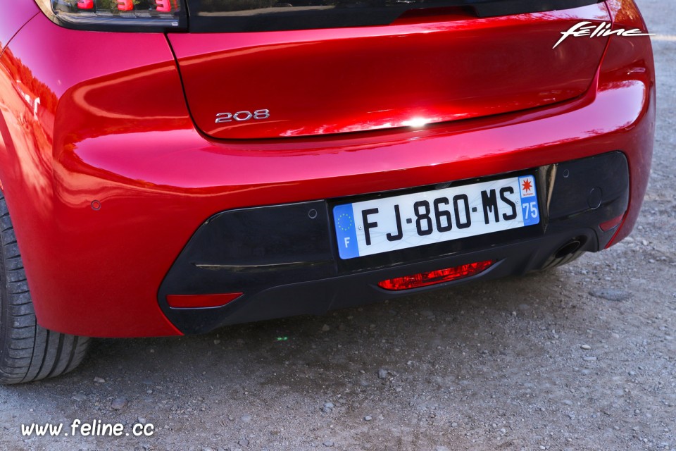 Photo bouclier arrière Peugeot 208 II Allure (2019)