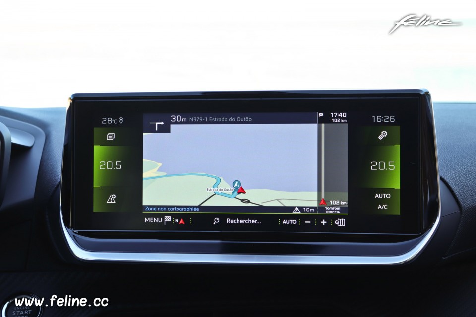 Photo écran tactile 10 nouvelle Peugeot 208 II Allure (2019