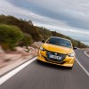 Photo officielle Peugeot 208 II GT Line Jaune Faro - Essais pres