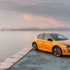 Photo officielle Peugeot 208 II GT Line Jaune Faro - Essais pres