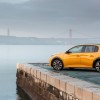 Photo officielle Peugeot 208 II GT Line Jaune Faro - Essais pres