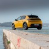 Photo officielle Peugeot 208 II GT Line Jaune Faro - Essais pres