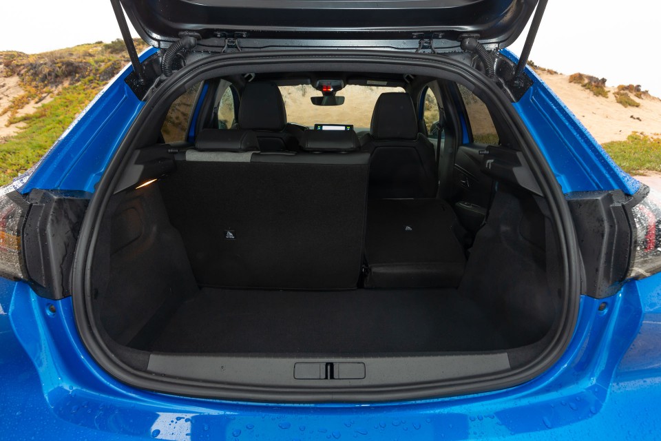 Photo officielle Peugeot e-208 GT Bleu Vertigo - Essais presse 2