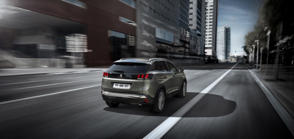 Photo officielle Peugeot 3008 GT Gris Amazonite (2016)