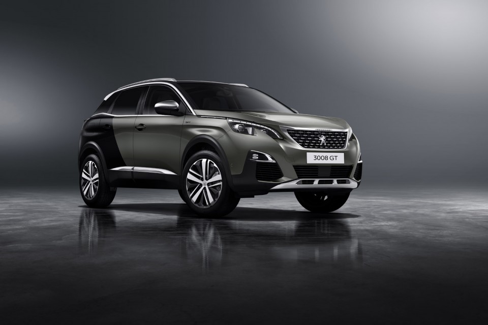 Photo officielle Peugeot 3008 GT Coupe Franche Gris Amazonite (2