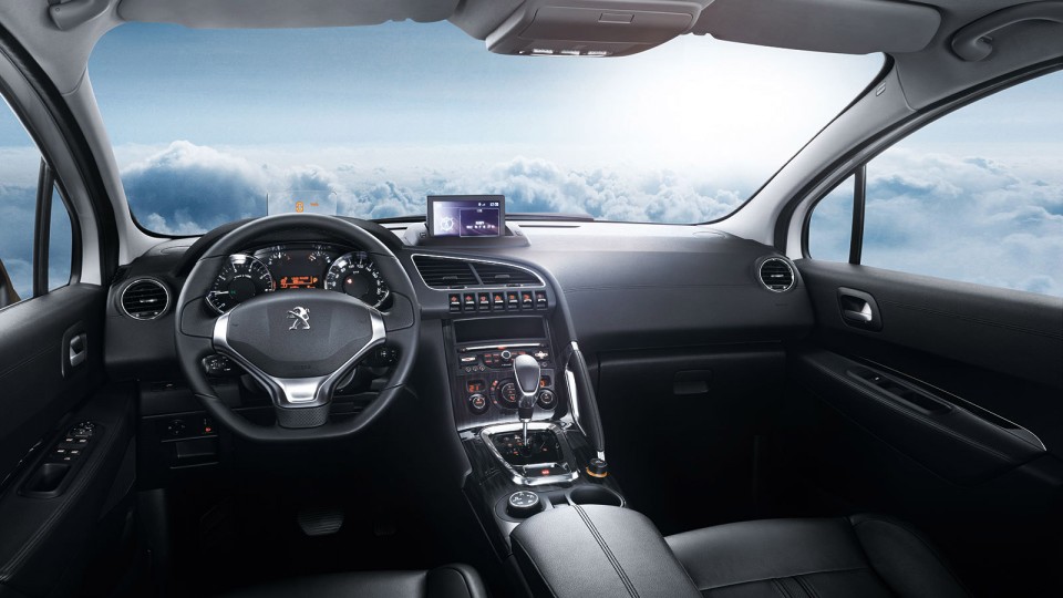 Photo officielle intérieur Peugeot 3008 I Chine (2013)