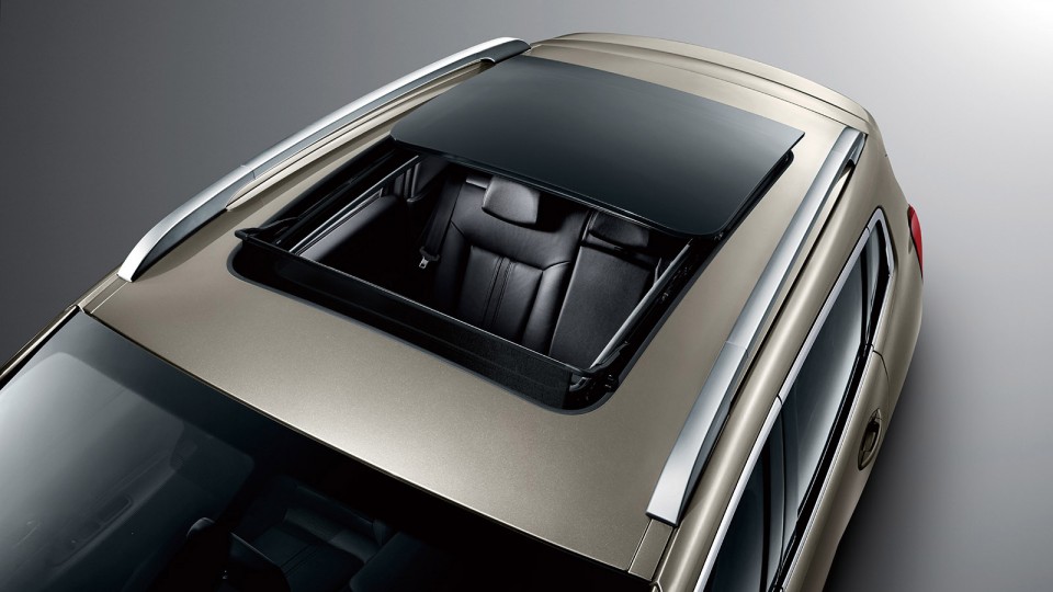 Photo officielle toit ouvrant Peugeot 3008 I Chine (2013)