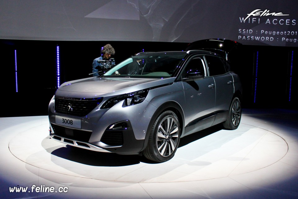 Photo Peugeot 3008 II Gris Artense - Présentation officielle (M