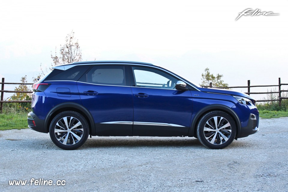 Photo profil nouvelle Peugeot 3008 GT II Bleu Magnetic (2016)