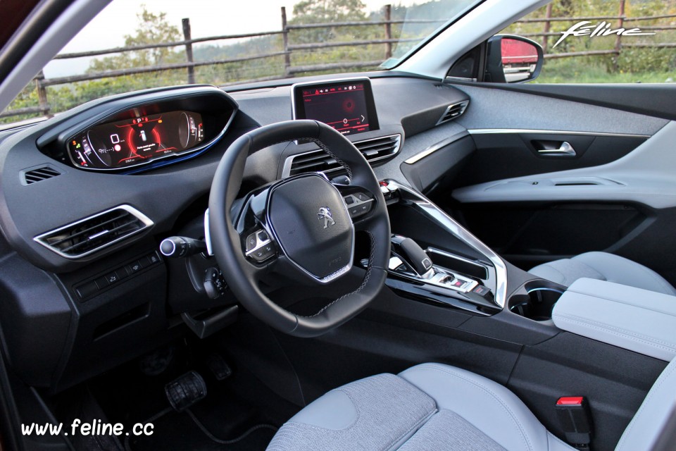 Photo intérieur TEP Tissu Evron Guérande Peugeot 3008 Allure I