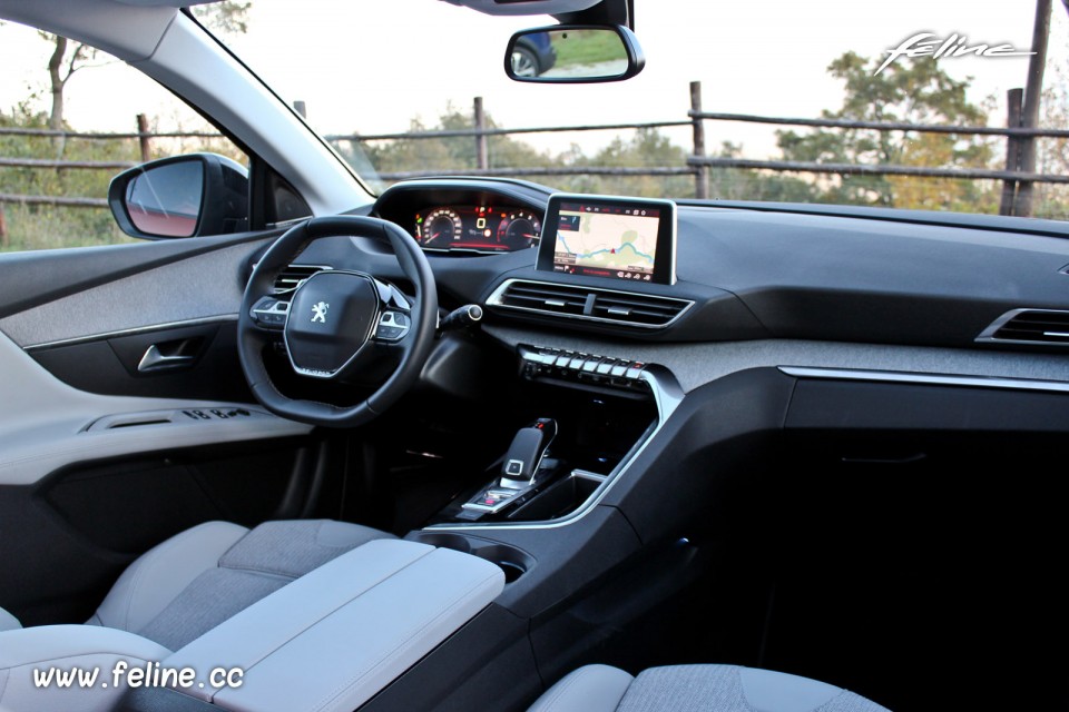 Photo intérieur Peugeot 3008 Allure II (2016)