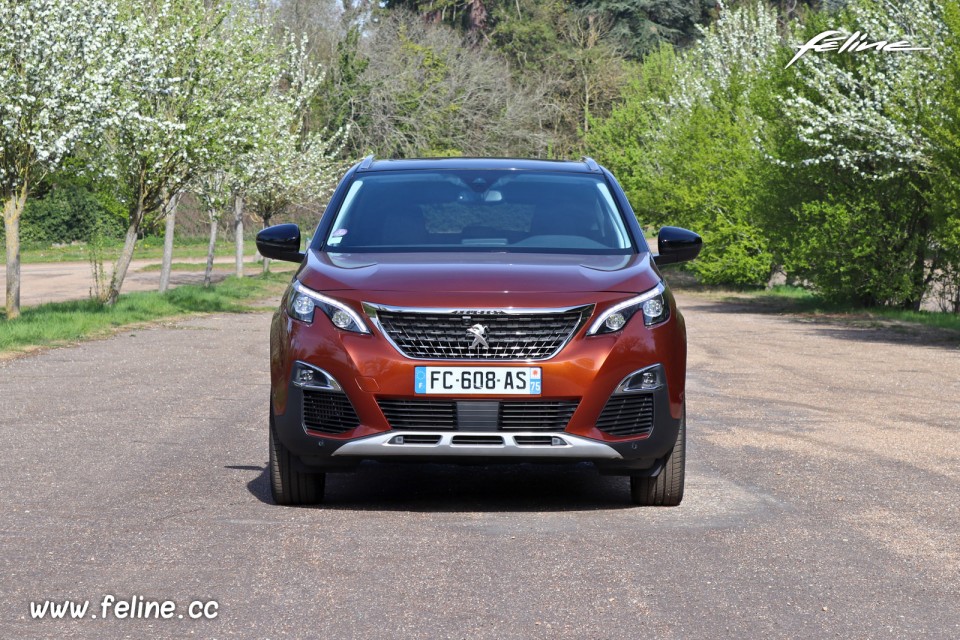 Photo face avant Peugeot 3008 II Allure PureTech 130 EAT8 (2019)