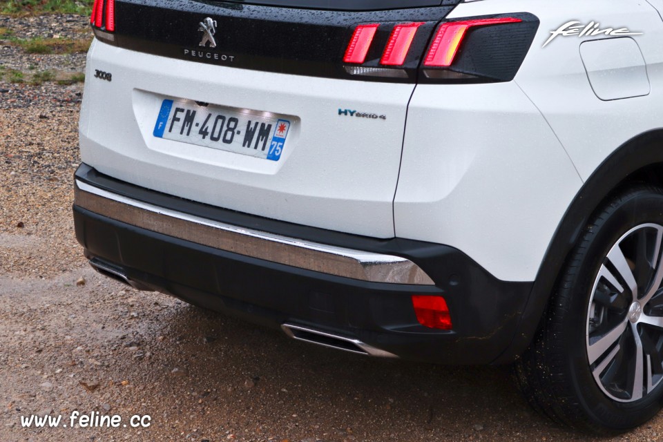 Photo bouclier arrière Peugeot 3008 II GT HYbrid4 300 (2020)