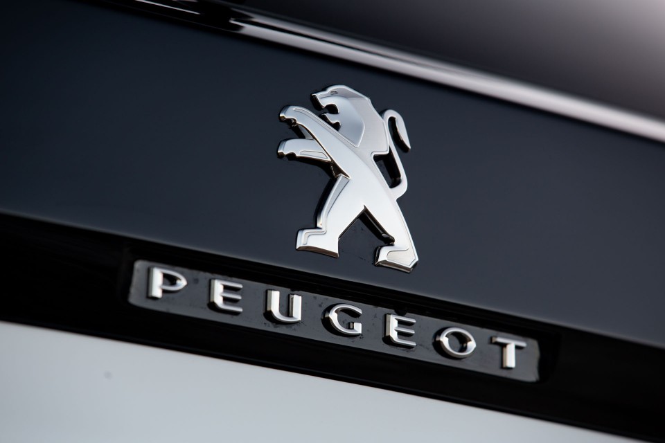 Photo Peugeot 3008 II GT HYbrid Blanc Nacré - Essais presse 202