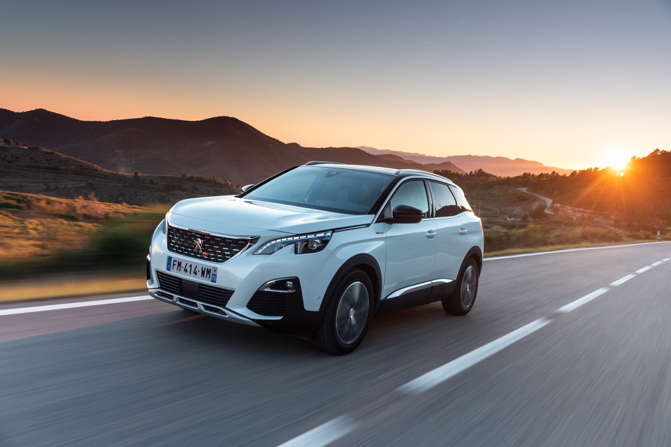 Photo Peugeot 3008 II GT HYbrid Blanc Nacré - Essais presse 202