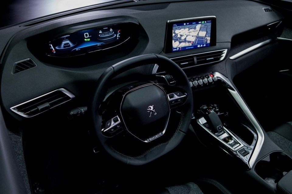 Photo démonstrateur Peugeot i-Cockpit - Peugeot 3008 II (2016)