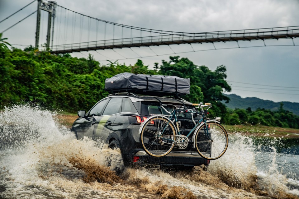 Photo Peugeot 3008 II Offroad Vietnam (2019)