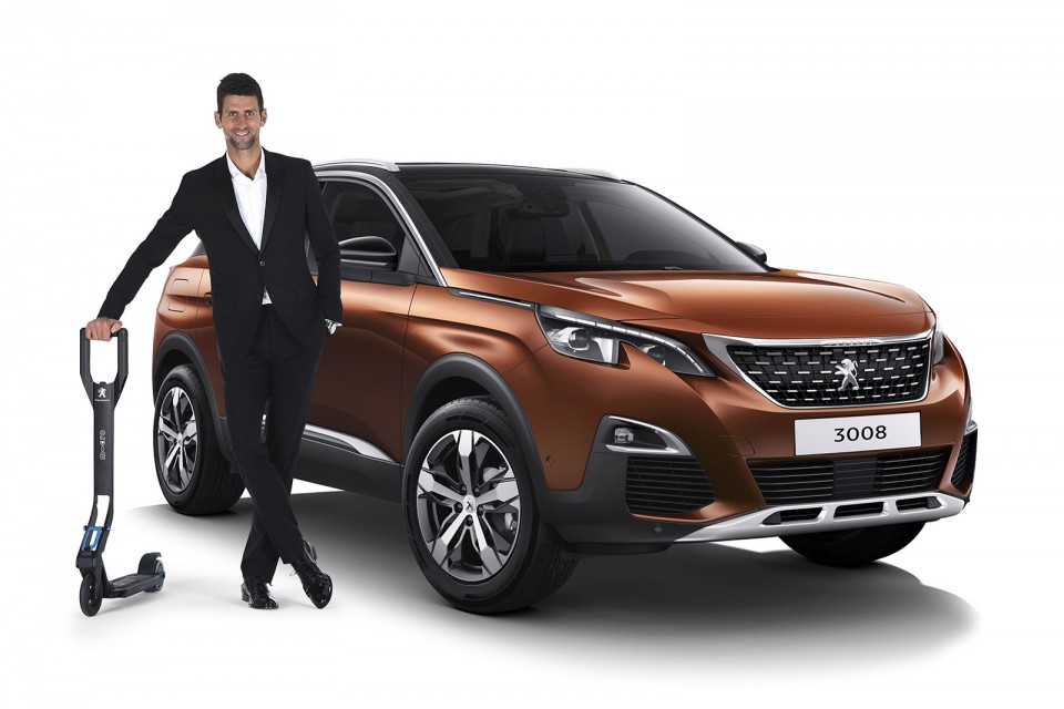 Photo Novak Djokovic, Peugeot e-Kick et 3008 II (2016)