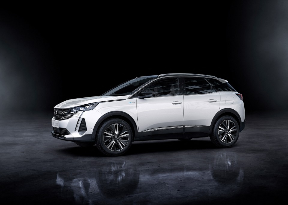 Photo profil Peugeot 3008 II HYbrid restylée Blanc Nacré (2020)