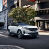 Photo dynamique ville Peugeot 3008 II HYbrid restylée (2020)