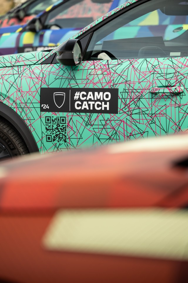 Photo Peugeot e-3008 III camouflée #CamoCatch - Présentation officielle (2023)