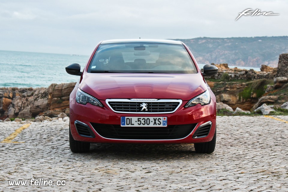 Photo Peugeot 308 GT Rouge Rubi - Essais 2015