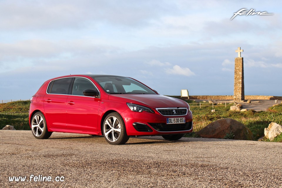 Photo Peugeot 308 GT Rouge Rubi - Essais 2015