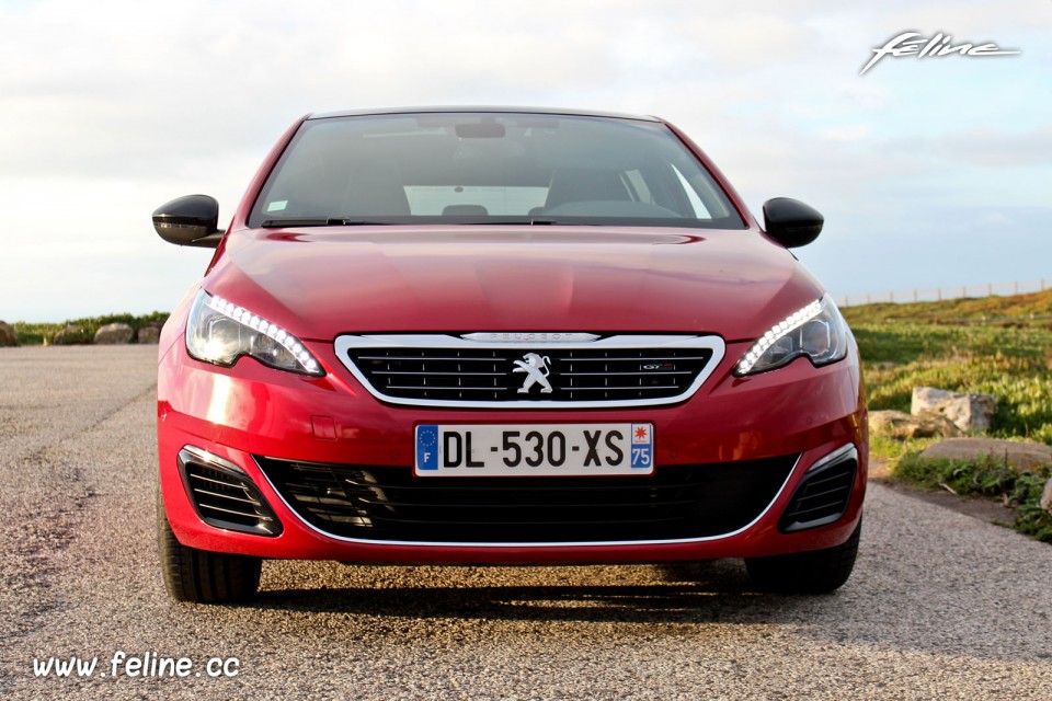 Photo Peugeot 308 GT Rouge Rubi - Essais 2015