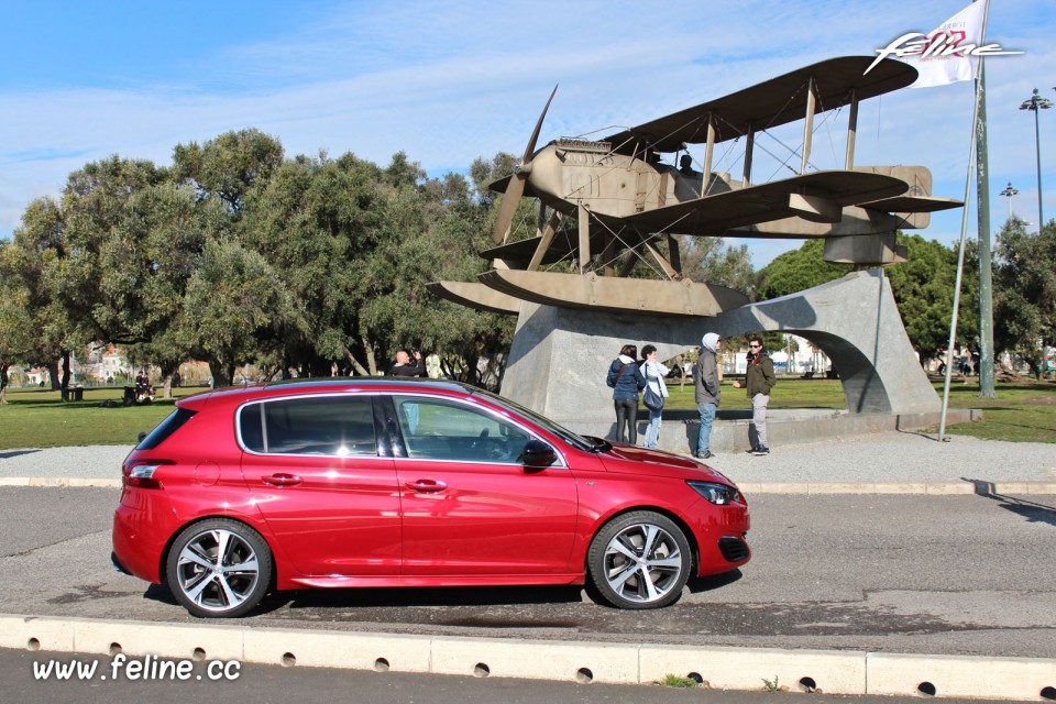 Photo Peugeot 308 GT Rouge Rubi - Essais 2015