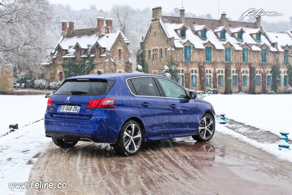 Photo essai Peugeot 308 GT PureTech 225 EAT8 - Essais 2018